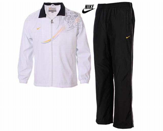 jogging femme nike pas cher